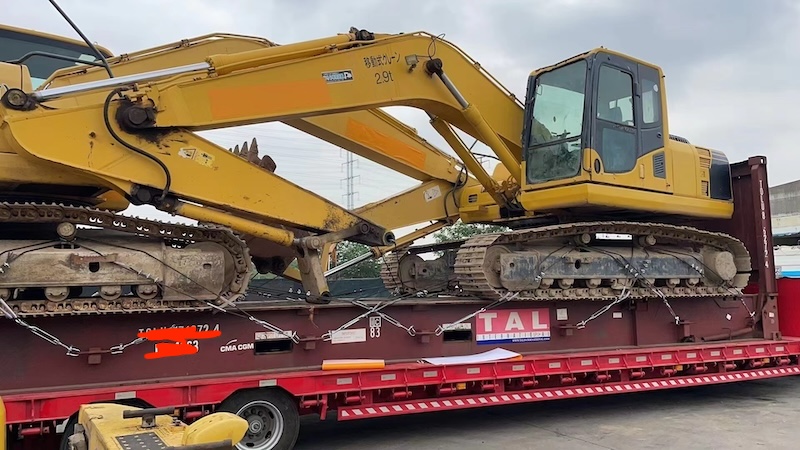 2 pcs of 20Tons used excavator for loading to 40FR